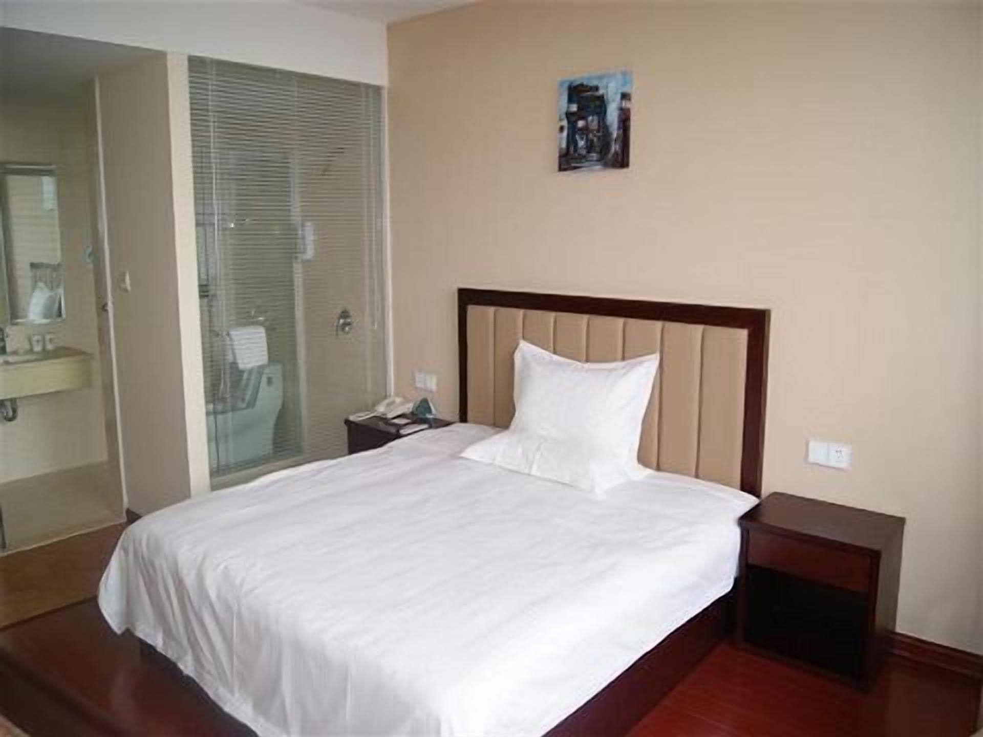 Greentree Inn Jiangsu Yancheng Bus Station Business Hotel Exteriör bild