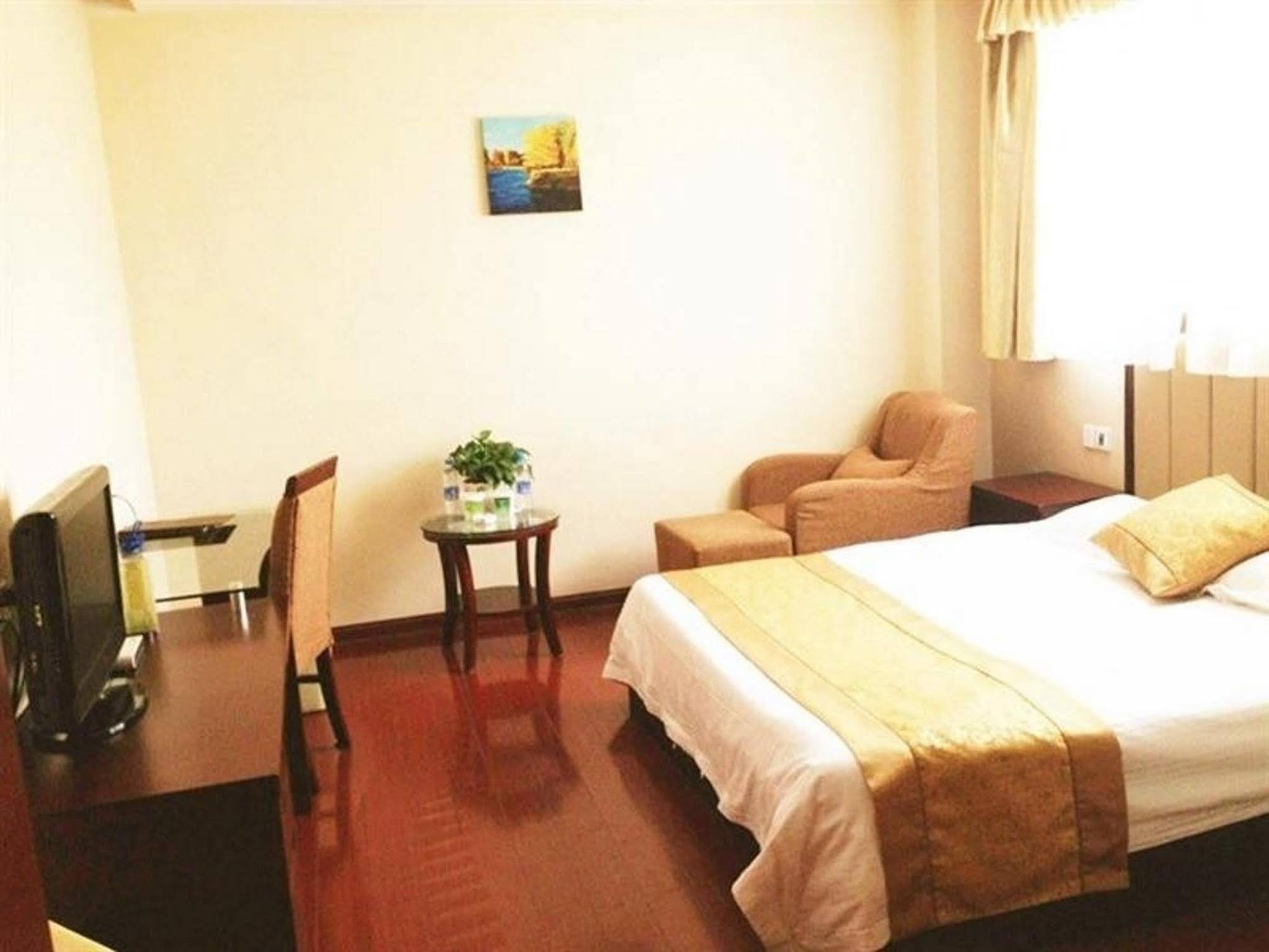 Greentree Inn Jiangsu Yancheng Bus Station Business Hotel Exteriör bild